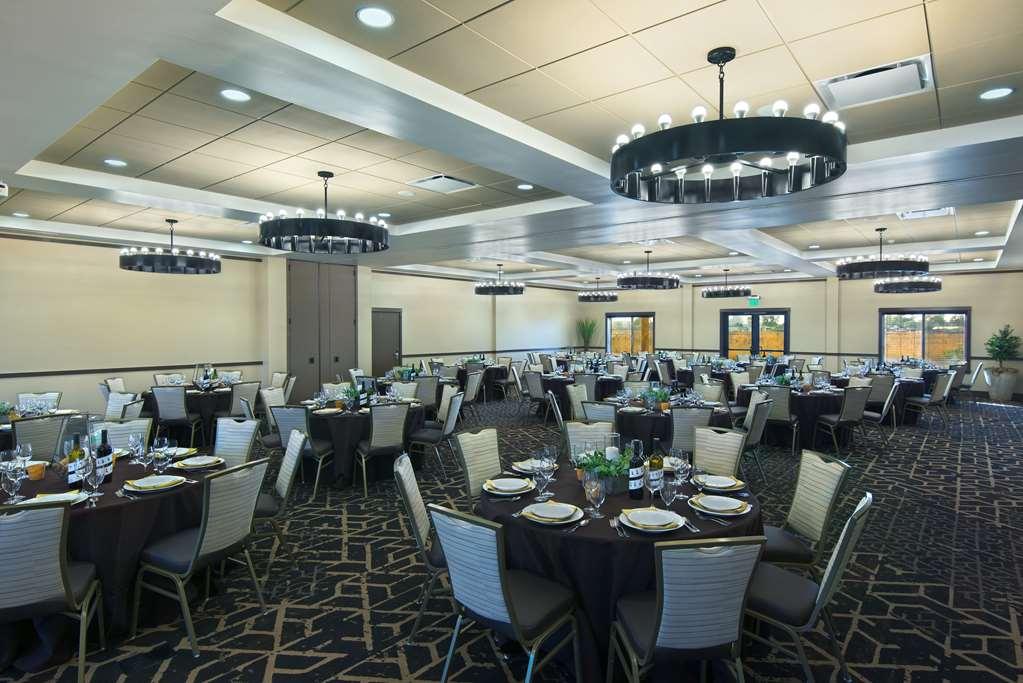 Oxford Suites Sonoma - Rohnert Park Facilidades foto