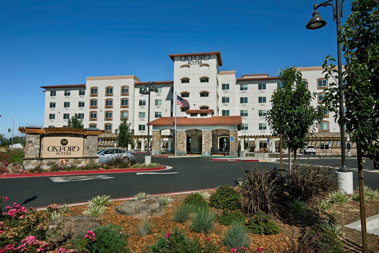 Oxford Suites Sonoma - Rohnert Park Exterior foto